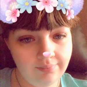 Meet your Posher, Brittney